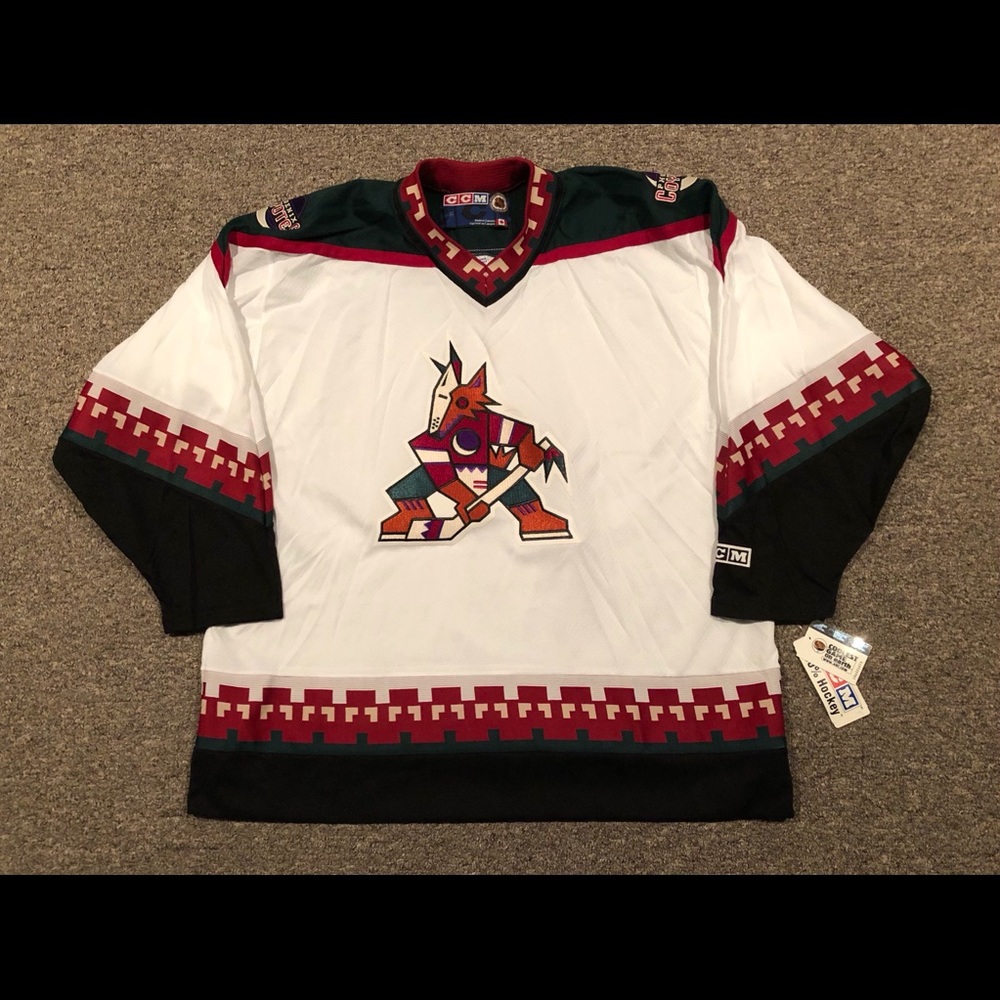 Phoenix Arizona Coyotes Kachina Jersey XL NWT